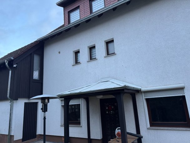 Stehfalz, Metalldach, Vordach, langlebig, witterungsbeständig, modernes Design, Aluminium, Zink, Kupfer, Maßanfertigung. Dachrinne 